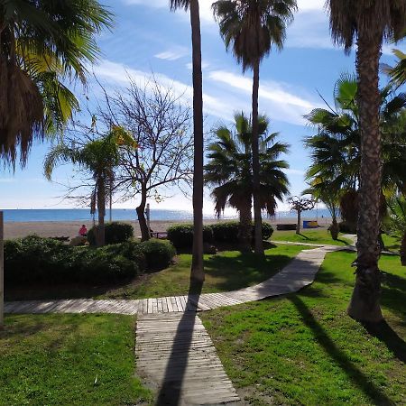 Benalmadena Piscis Sun & Beach Apartment Exterior photo