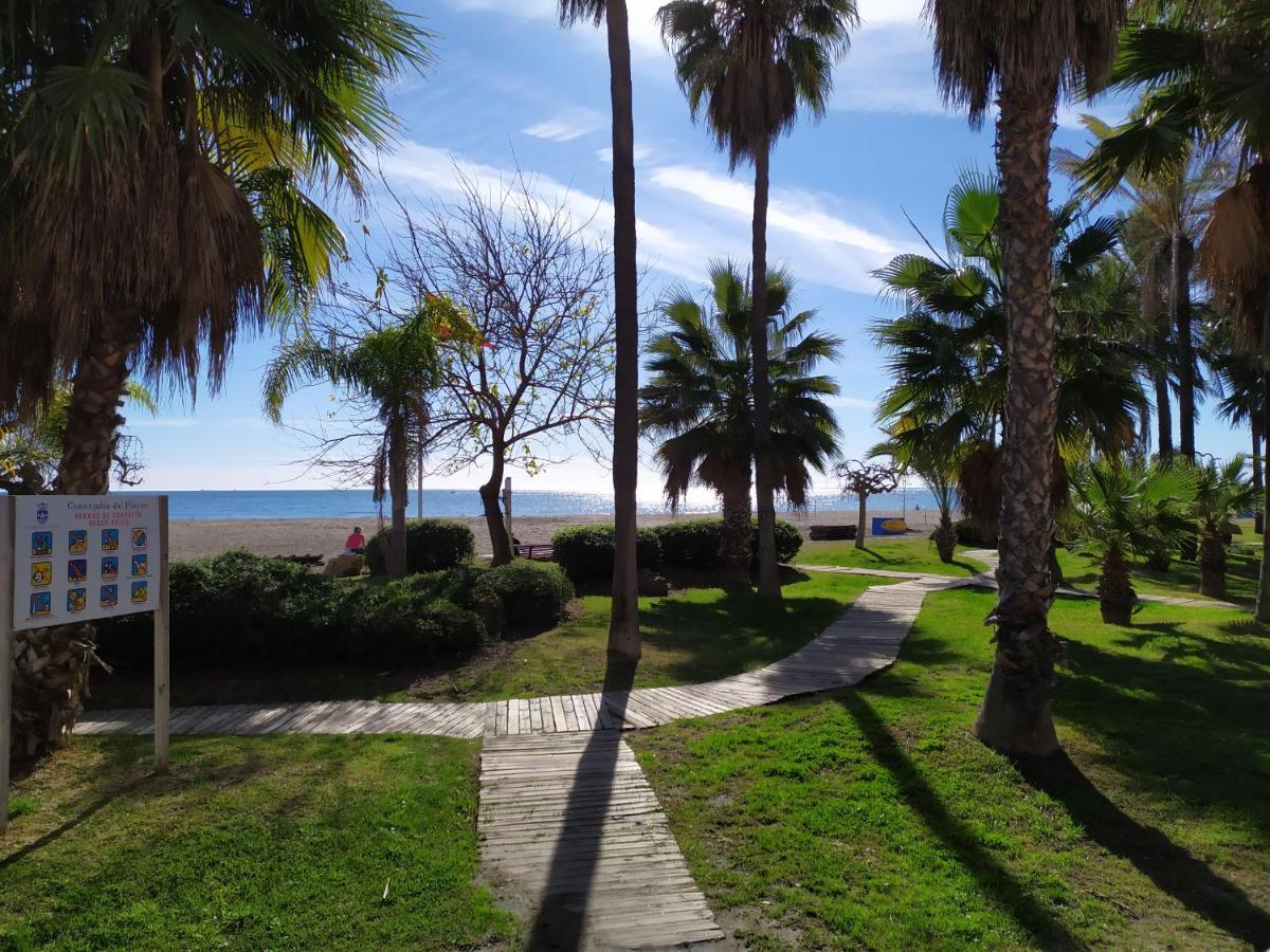 Benalmadena Piscis Sun & Beach Apartment Exterior photo